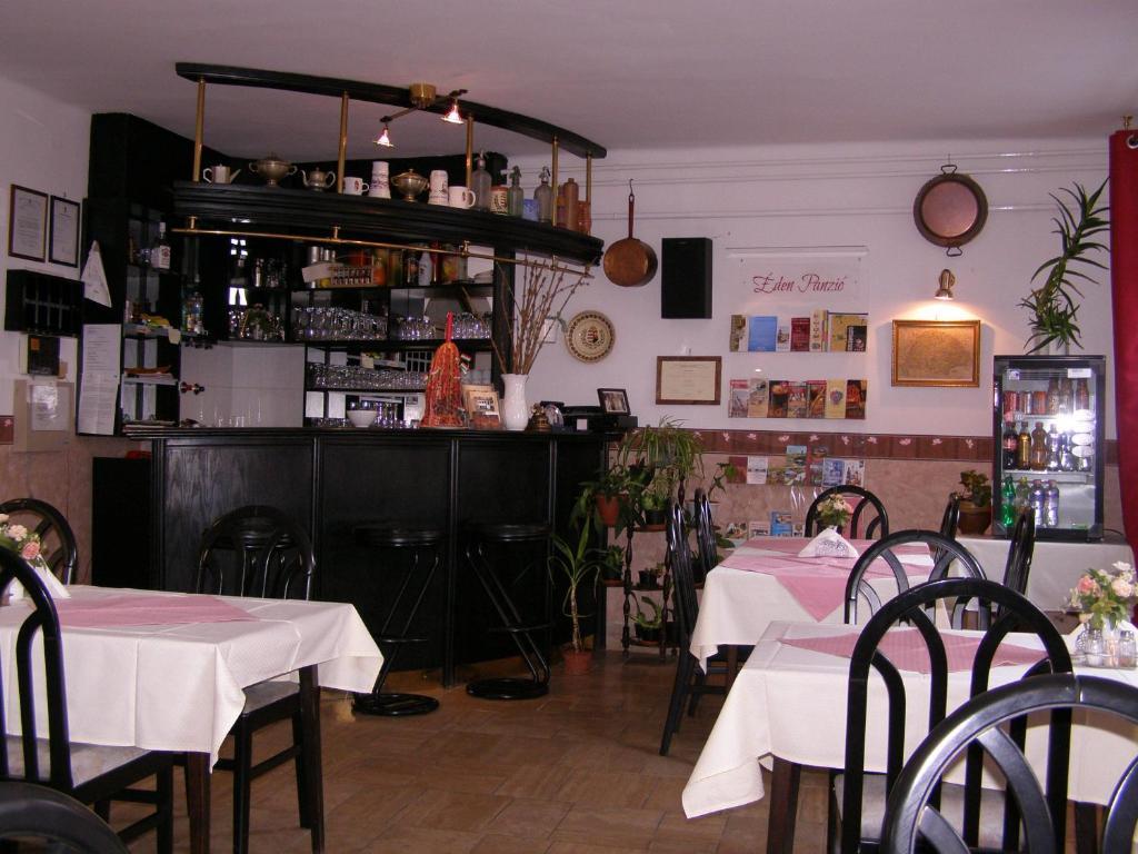Bed and Breakfast Eden Panzió Eger Exterior foto